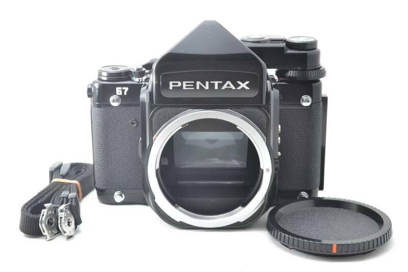 美品 ペンタックス Pentax 67 TTL 後期型 中判カメラ ストラップ ボディキャップ#6064