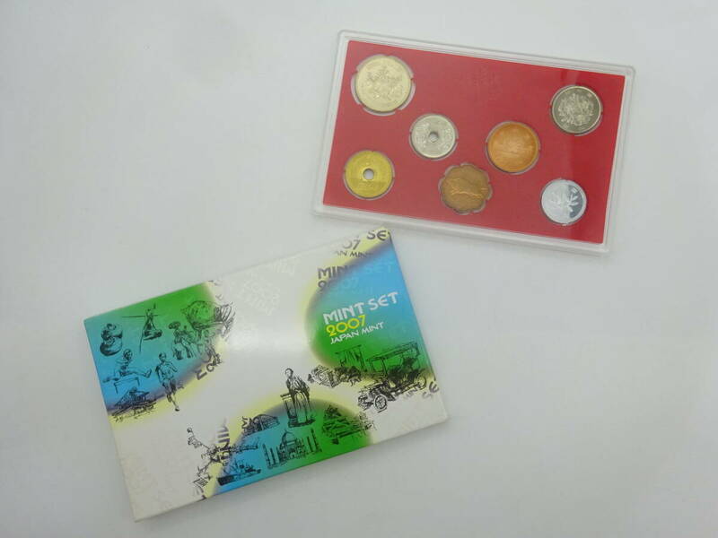 ☆貨幣セット☆ #24372 MINT SET 貨幣セット 2007/平成19年 年銘板 japan Mint