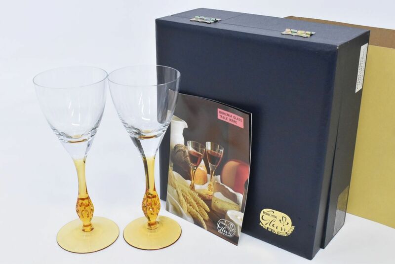 (810M 0529M11) 1円～ 未使用 ボヘミアガラス ワイングラス ペア チェコ 酒器 洋食器 工芸ガラス