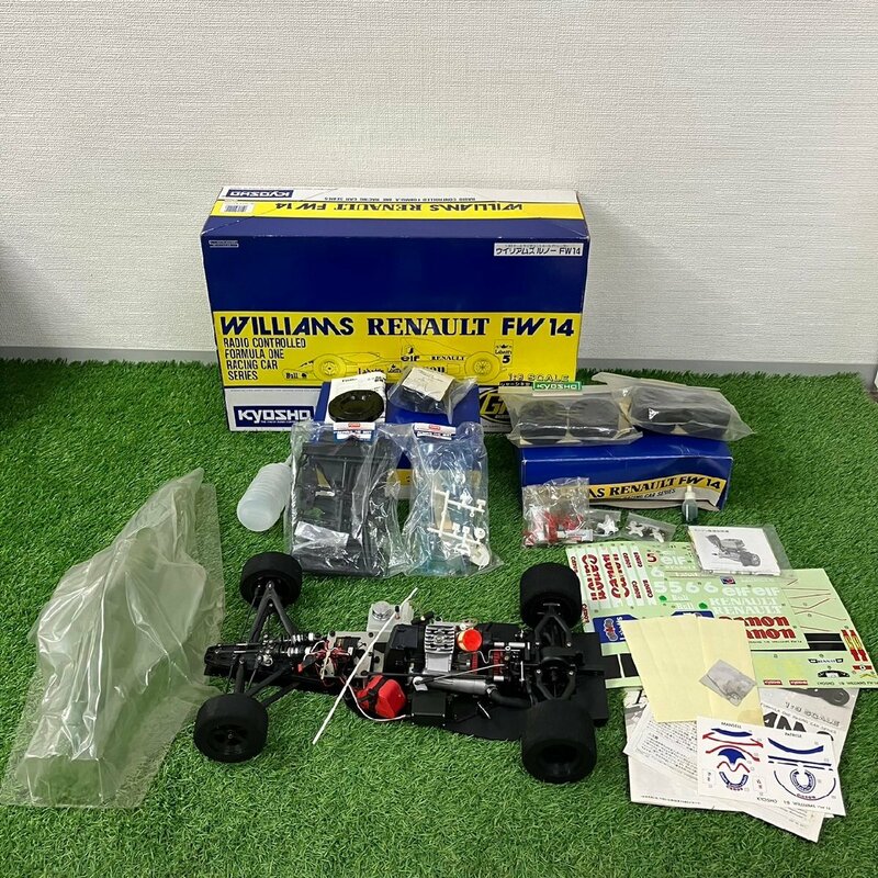 【開封済み 組立て途中、一部未開封品】『5-429』kyosho 1/8 R/C F1レーサー ウィリアムズ ルノー FW14 / エンジンRCカー ラジコンカー