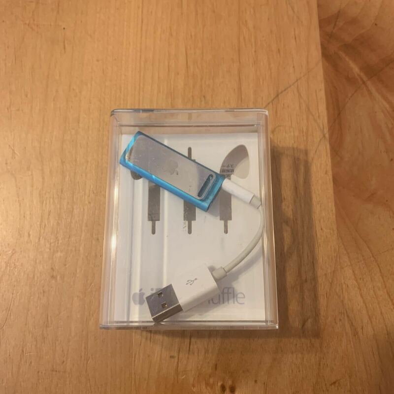iPod shuffle 2GB Blue アイポッドシャッフル 本体＋USBケーブル A1271