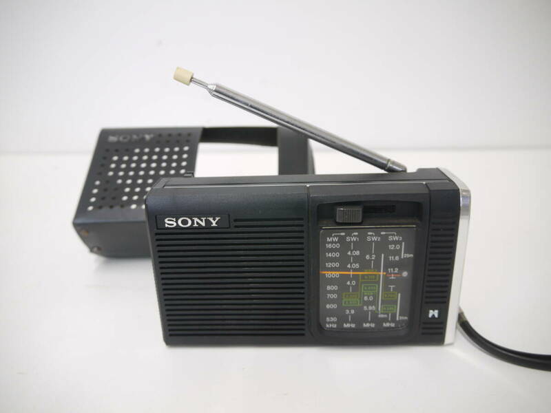 378 SONY TR-4400 FM/SW1/SW2/SW3 4BAND トランジスタラジオ ソニー ラジオ ケース付