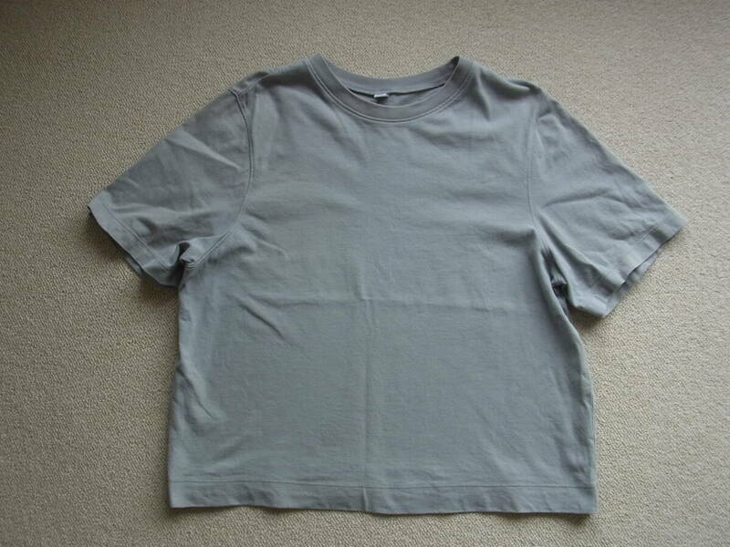 【ユニクロ】オーバーサイズTシャツ（ライトグリーン）Lサイズ