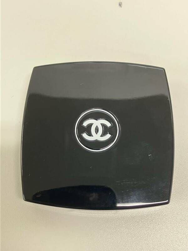 #4017　CHANEL　ラ　パレット　スルスィル　ドゥ　シャネルN　現状品　アイブロウ　化粧品