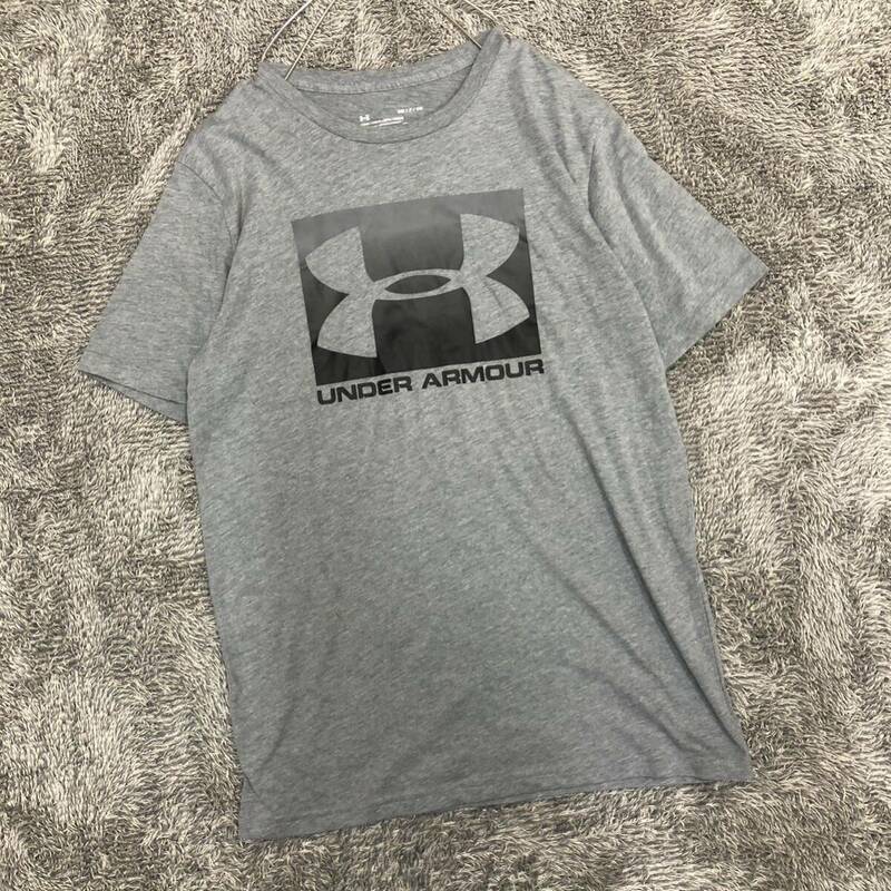 UNDER ARMOR アンダーアーマー 半袖Tシャツ プリントT 薄手ストレッチ素材 サイズS グレー コットン メンズ トップス 最落なし （F20）