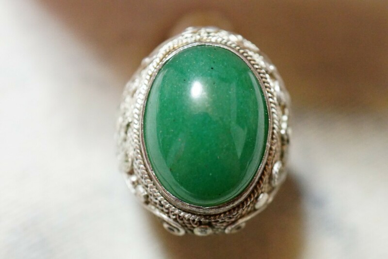 1165 天然石 緑石 リング 指輪 ヴィンテージ アクセサリー SILVER刻印 アンティーク 色石 宝石 カラーストーン 装飾品