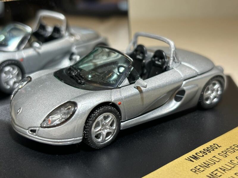 1/43 「ルノースピダー」 Salon de Geneve 1995 メタリックグレー　ビテス製 VMC99002