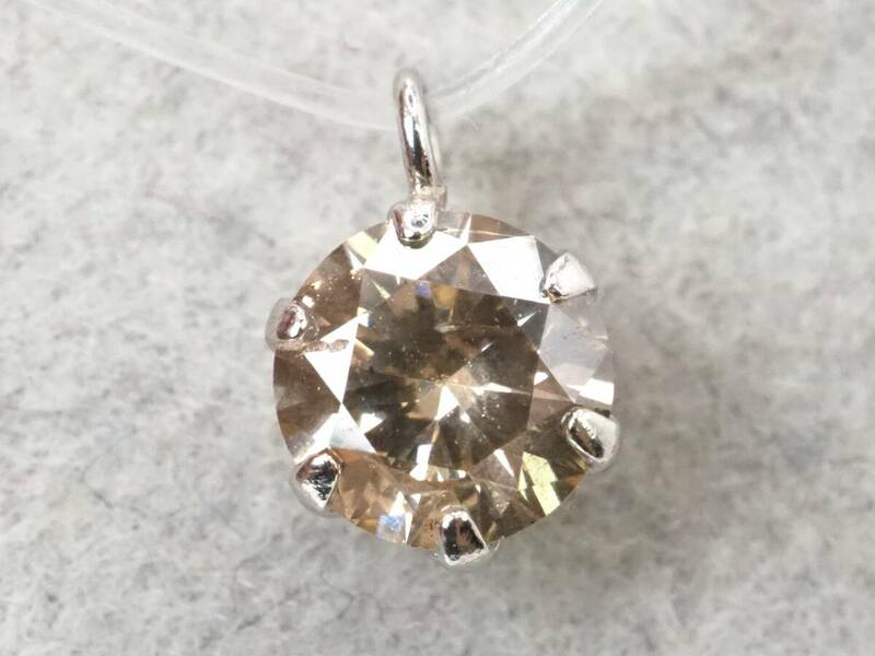 【3952P】Pt900プラチナ 天然ダイヤモンド 0.30ct/0.1g ペンダントトップ