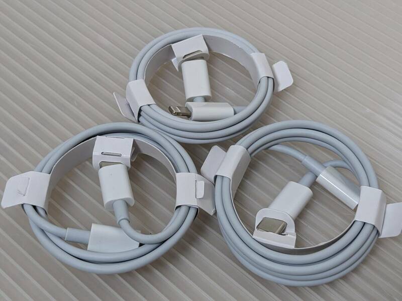 【一円スタート】Vulendu 充電ケーブル USB-C to Lightningケーブル 1M 3本セット「1円」IKE01_1583