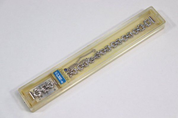 【未使用】 バンビ BAMBI 時計 ベルト レディース用 ブレス シルバーカラー ラグ幅: 9mm 全長: 155mm #とけいぱーつ