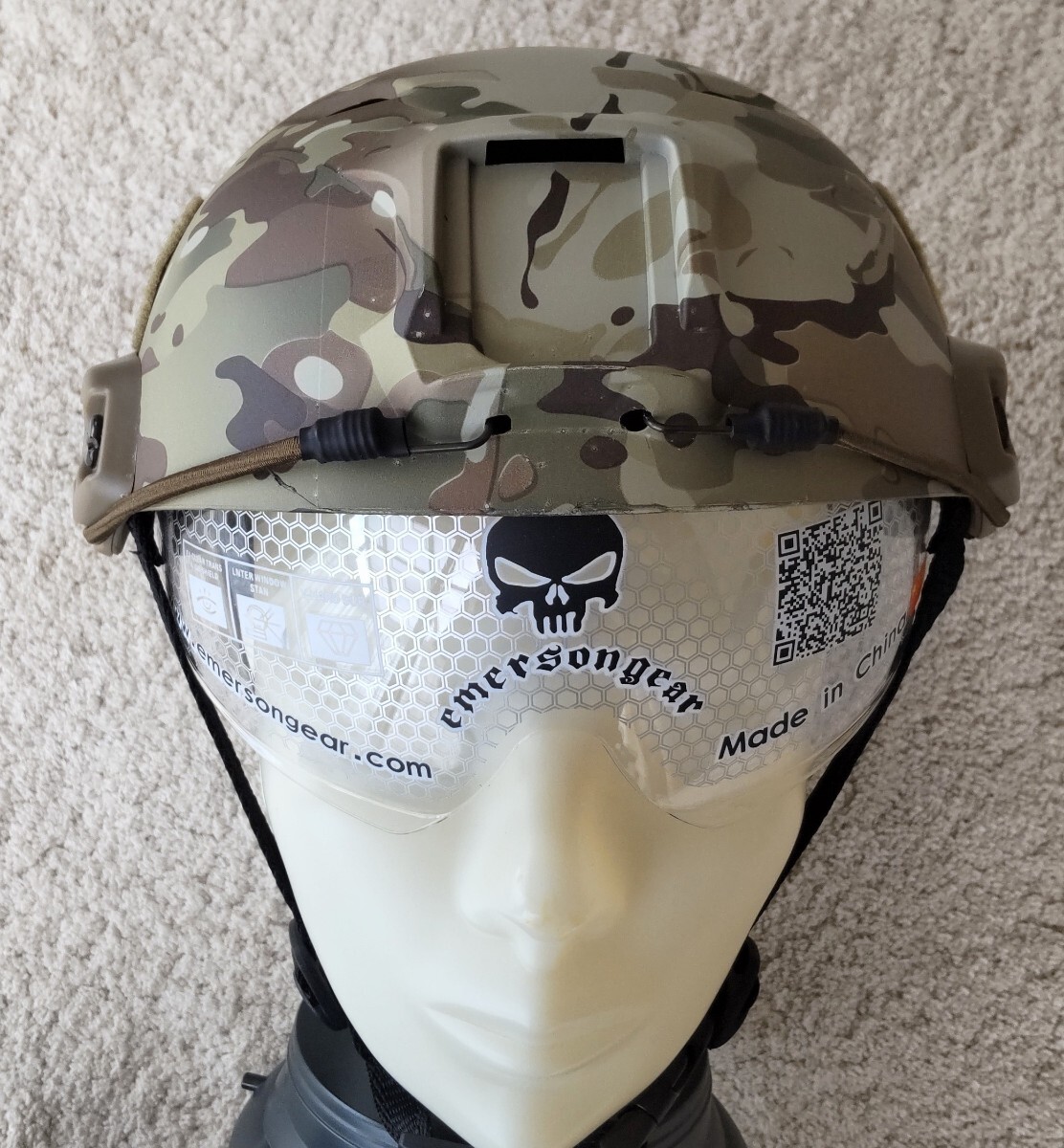 エマーソン Fast BJタイプ タクティカル ヘルメット 米軍風 多機能サバゲーヘルメット ゴーグル付き NVGマウントレール付き 迷彩 MC
