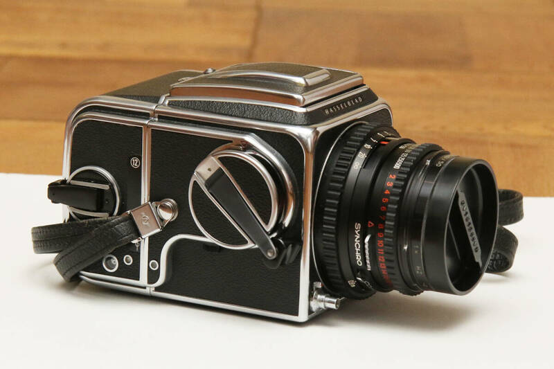 HASSELBLAD 500C + Carl Zeiss Planar 1:2.8 f=80mm T* ハッセルブラッド 中判カメラ フィルムカメラ 中古品 動作未確認