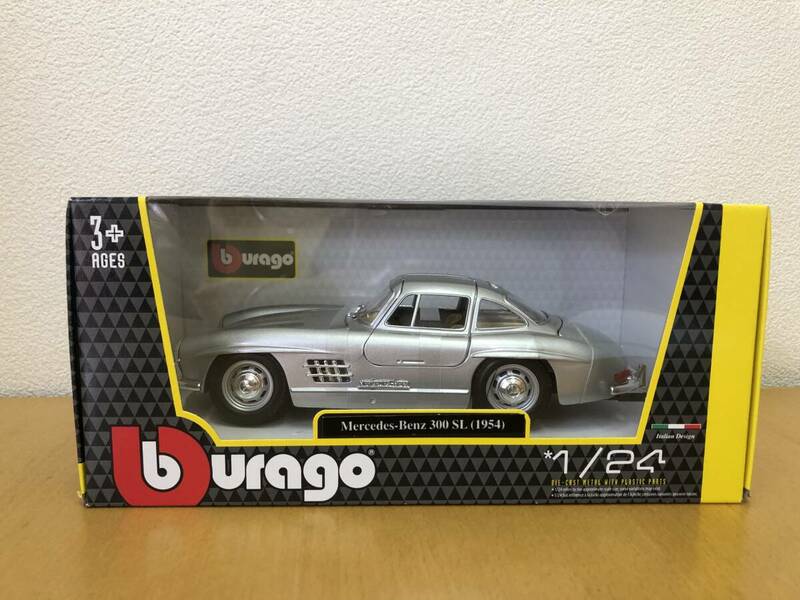 【Bburago】■ブラーゴ 1/24 メルセデス ベンツ 300SL クーペ 1954 シルバー ミニカー ダイキャスト モデルカー ■