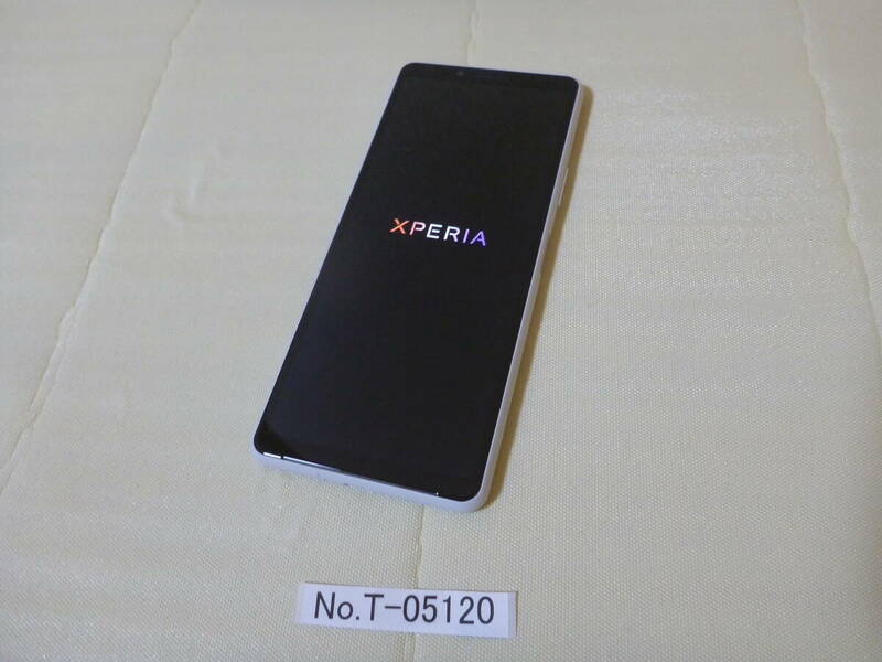 T-05120 / SONY / XPERIA 10 II / SOV43 / 64GB / IMEI利用制限〇判定 / au / ゆうパケット発送 / リセット済み / ジャンク扱い