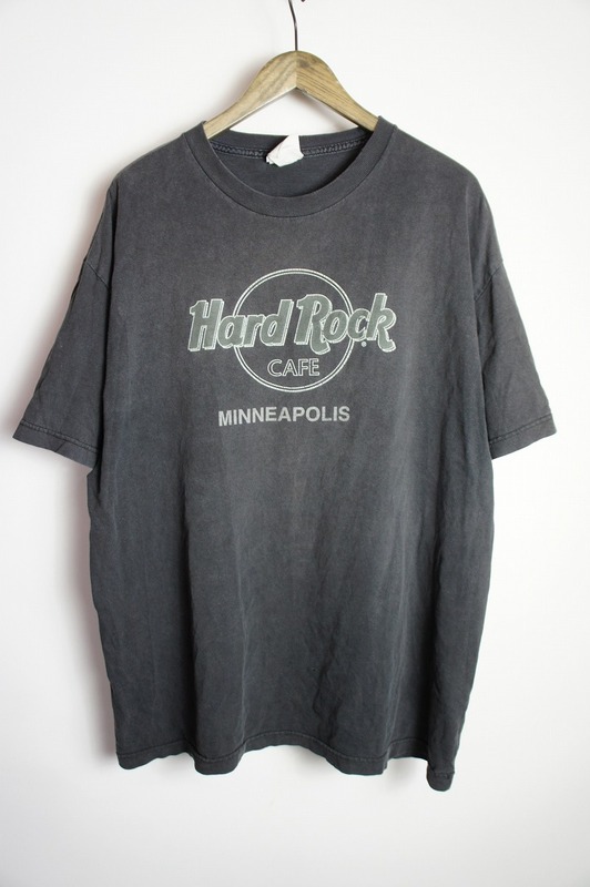 希少00s Hard Rock CAFE ハードロックカフェ ミネアポリス ロゴプリント Tシャツ 半袖カットソー 灰430O