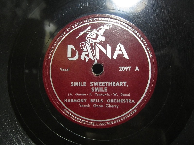 ★☆SP盤レコード 10吋 SMILE SWEETHEART. SMILE / THE WAY TO P.A. POLKA : HARMONY BELLS ORCHESTRA 蓄音機用 中古品☆★[6104] 