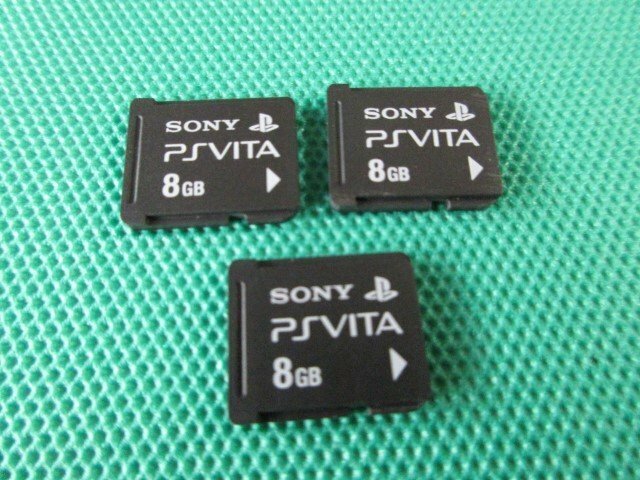 PSVita用　メモリーカード　8GB　3個セット　①