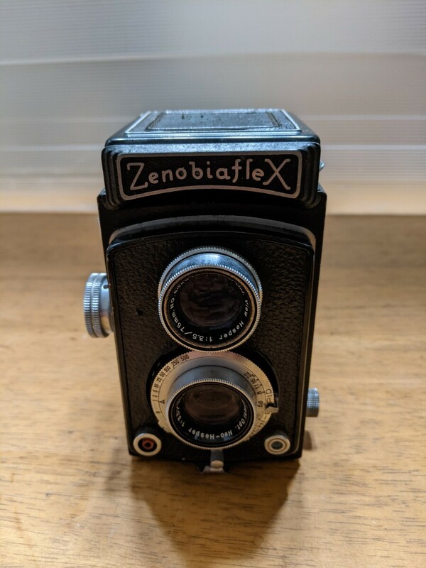 IY1771 Zenobiaflex 型番品番不明 二眼レフ LENS 1:3.5/75mm/フィルムカメラ/希少/レトロ/ゼノビアフレックス 動作未確認 現状品 JUNK 