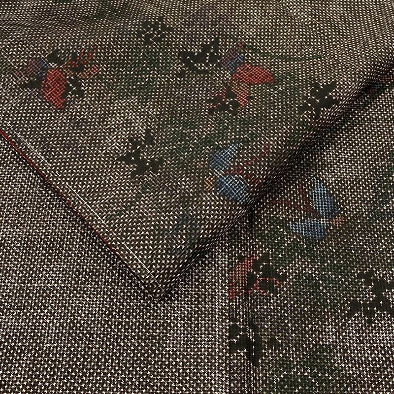 着物月花　一元式　５マルキ　品のある花　本場大島紬　未使用品　正絹　伝統工芸品　ki1586