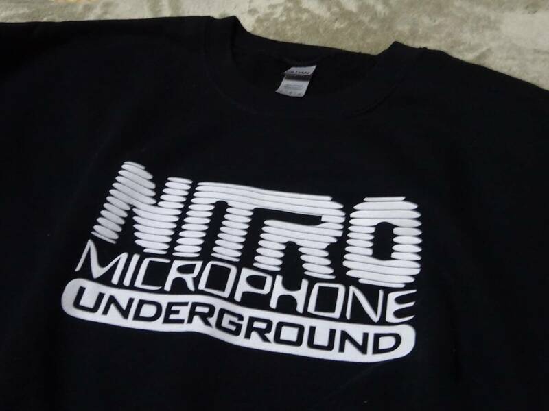 美品！NITRO MICROPHONE UNDERGROUND クルーネック スウェット L(ニトロ トレーナー スエット 公式 NITRAID DABO DELI SUIKEN XBS GORE-TEX