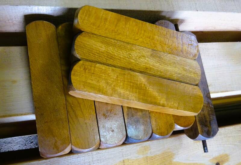  ウォールナット ブロック 1０本セット 手摺棒 長方形 長さ２１０㎜ 巾４５㎜ 厚み ４５㎜ 雑貨 レトロ ビンテージ木材 60's 内外用木材 