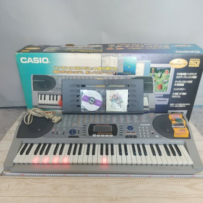 369同梱NG CASIO カシオ 61鍵盤全て音出ました 光ナビゲーション 電子キーボード CKT-625L セット 100曲内臓 電子ピアノ 中古現状 単1要6個