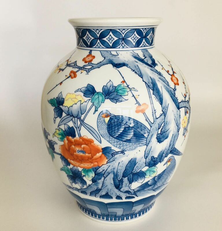 有田焼 色鍋島 和泉 花瓶 共箱 花入 花器 飾壺 陶瓷器 美術品 陶磁 華道具　H-7