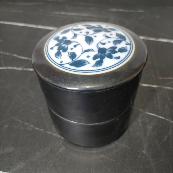 【美品】たち吉 小物入れ 薬味入れ 二重蓋物 有田焼 蓋付き 陶器 和食器 レトロ JAPAN アンティーク ヴィンテージ 骨董 和小物 タチキチ