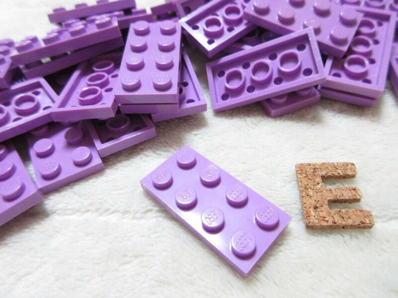 LEGO★E 正規品 44個 ミディアムラベンダー 2×4 プレート 同梱可能 レゴ クリエイター エキスパート 建材 建物 フレンズ 家 ディズニー