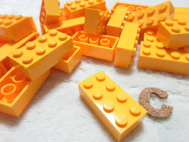 LEGO★C 正規品 28個 ブライトライトオレンジ 2×4 ブロック 同梱可能 レゴ クリエイター エキスパート 建材 建物 店 ショップ 食べ物
