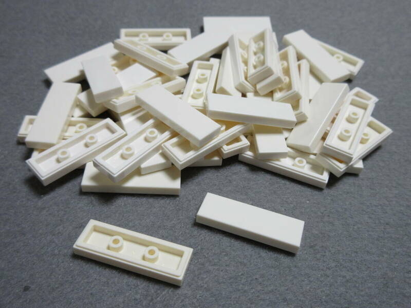 LEGO★2 正規品 50個 白 1×3 タイル プレート 同梱可能 レゴ シティ タウン クリエイター エキスパート 建材 建物 