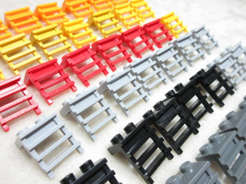 LEGO★正規品 40個 ミニ階段 梯子 はしご パーツ 同梱可能 レゴ シティ タウン クリエイター エキスパート 階段