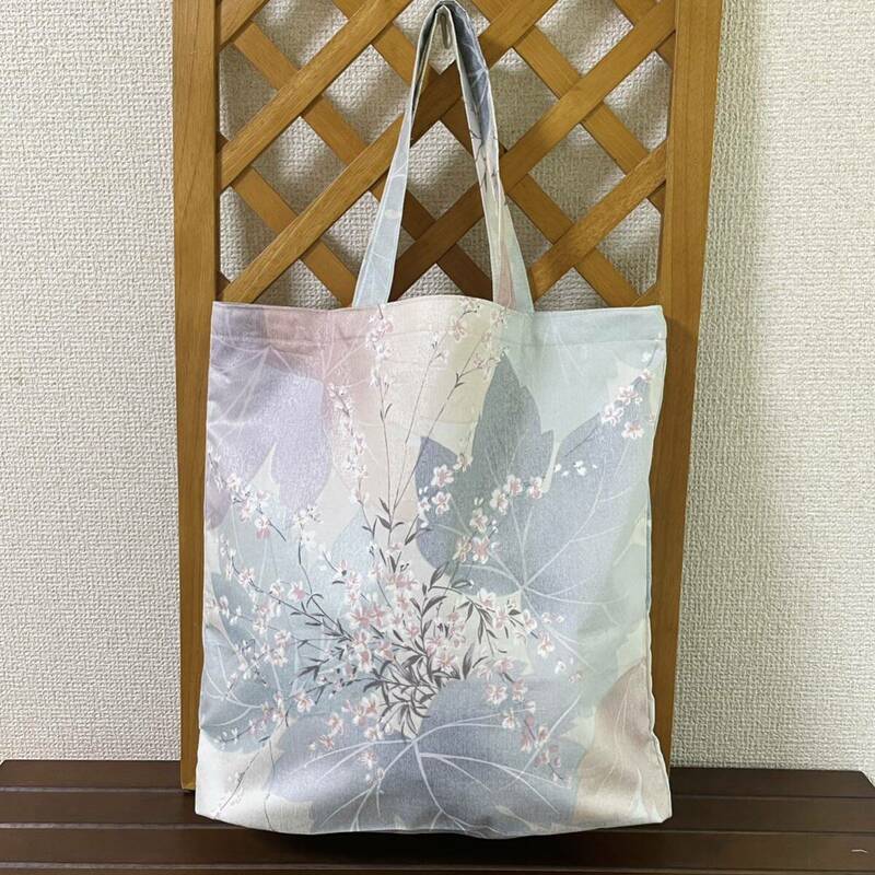 ハンドメイド*ミニエコバッグ【30cm×31cm×8cm】たたみやすいエコバッグ*一枚仕立て*隠しマチ仕様*ピンク×水色花柄*ミニトートバッグ*