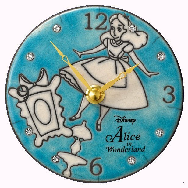 リズム時計制　ディズニー　不思議の国のアリス　Alice　　掛け置き時計　 ZC943MC04　定価20,000円