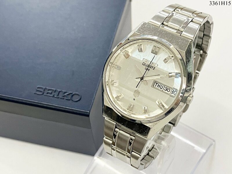 ★ SEIKO セイコー QUARTZ QR 3863/2-8010-G クォーツ カットガラス デイデイト 3針 シルバー メンズ 腕時計 ケース付 3361H15-13