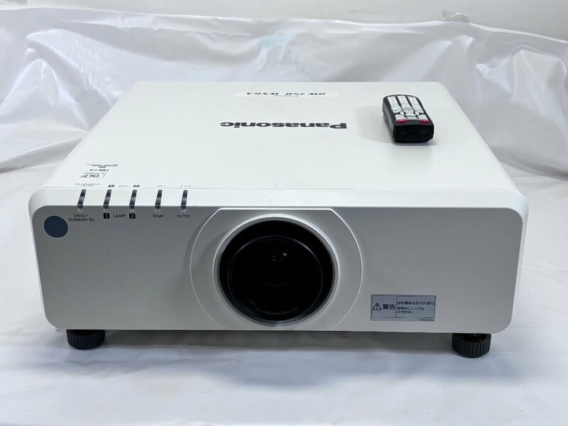 【中古】Panasonic DLPプロジェクタ　PT-DW750JW 　WXGA(1280×800）｜7000lm｜844H｜ランプ149H