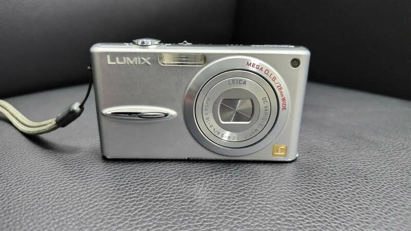 【動作未確認】パナソニック LUMIX ルミックス DMC-FX30 コンパクトデジタルカメラ ジャンク