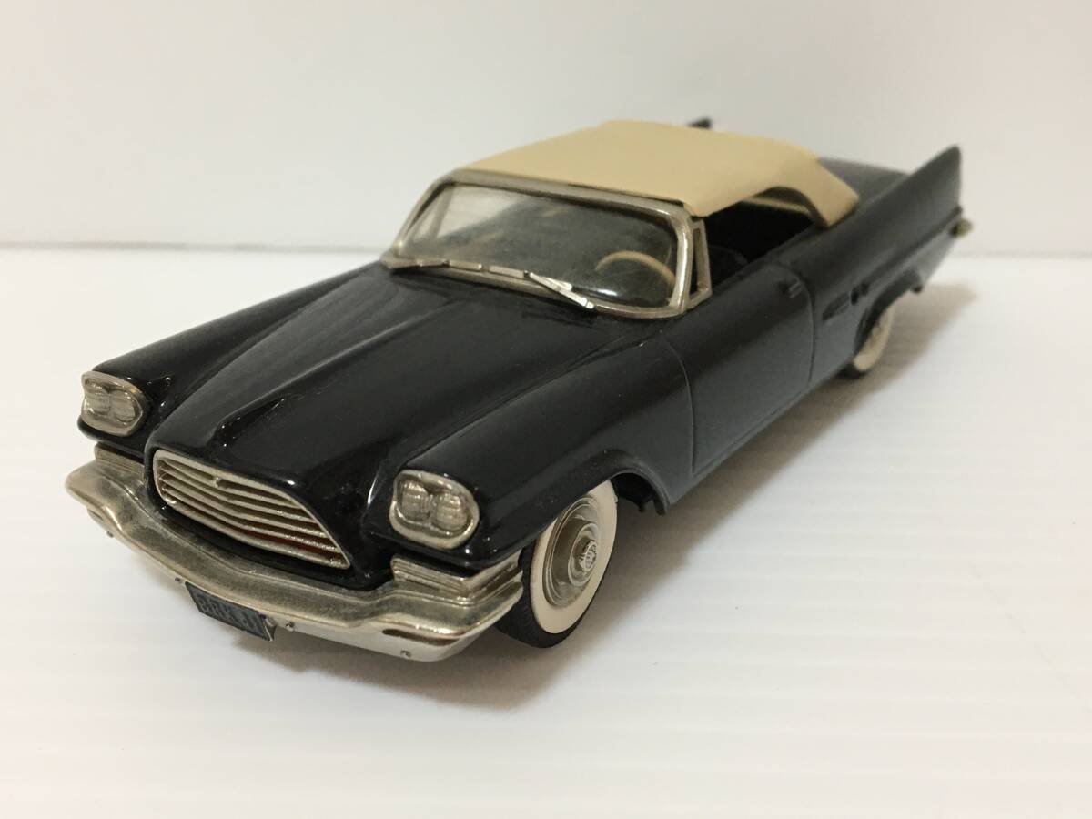 ○W142○現状品 ミニカー Brooklin ブルックリン Models 1/43 BRK41 CHRYSLER 300 E CONVERTIBLE 1959 クライスラー 英国製 約12cm