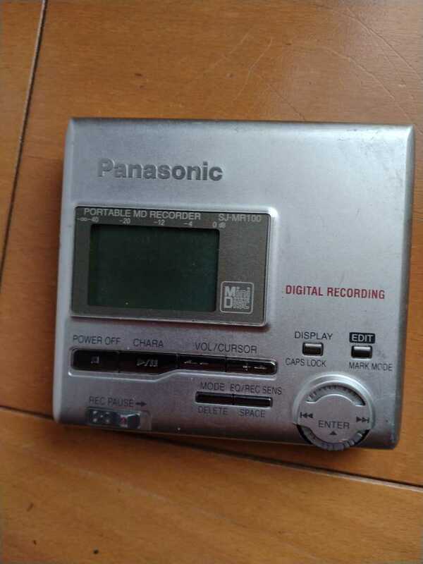 MD プレヤー Panasonic SJ-MR100 ウォークマン ポータブルプレヤー 稼働品 発送６７０円 