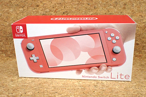 【新品 未使用】Nintendo Switch Lite コーラル HDH-S-PAZZA 任天堂 ニンテンドー スイッチ ライト 本体(PEA944-2)