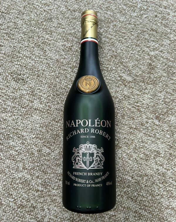 【A72】未開栓 古酒 RICHARD ROBERT NAPOLEON リチャードロバート ナポレオン ブランデー 700ml 40％ 現状品