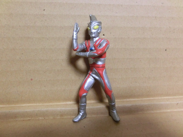 ★HGウルトラマン パート5 奇跡!ウルトラの父編 ウルトラマンエース 初版? 凹4
