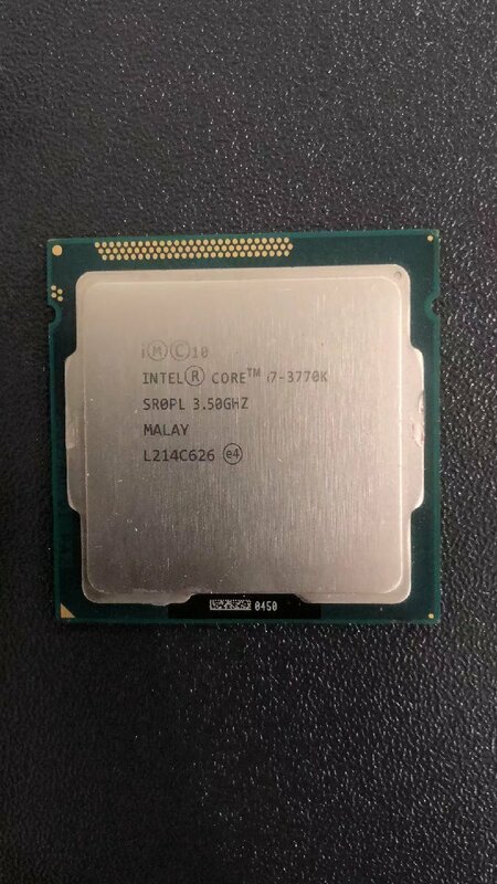 CPU インテル Intel Core I7-3770K プロセッサー 中古 動作未確認 ジャンク品 - A473