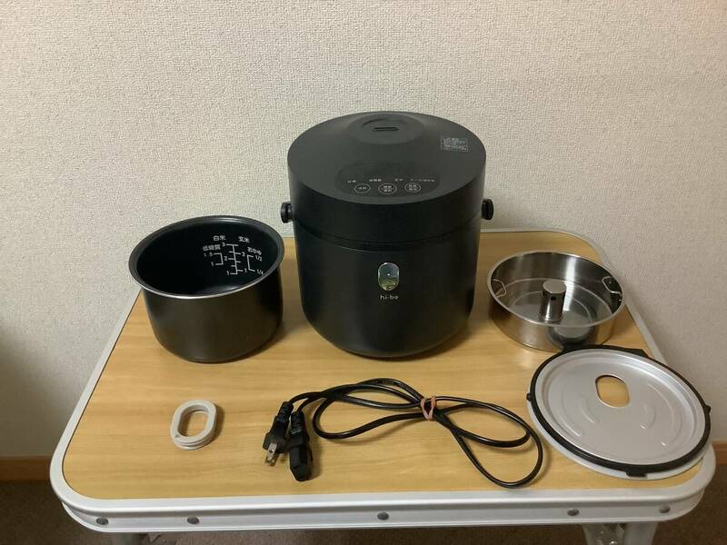 美品　ベルソス　糖質カット　炊飯器　3合炊き　ブラック　約1年使用　2022年製　糖質制限　効果実証済み　送料無料