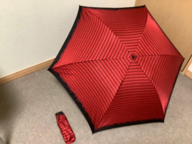 新品未使用　MARIO VALENTINO マリオ　バレンティノ　折りたたみ傘　軽量コンパクト　送料無料