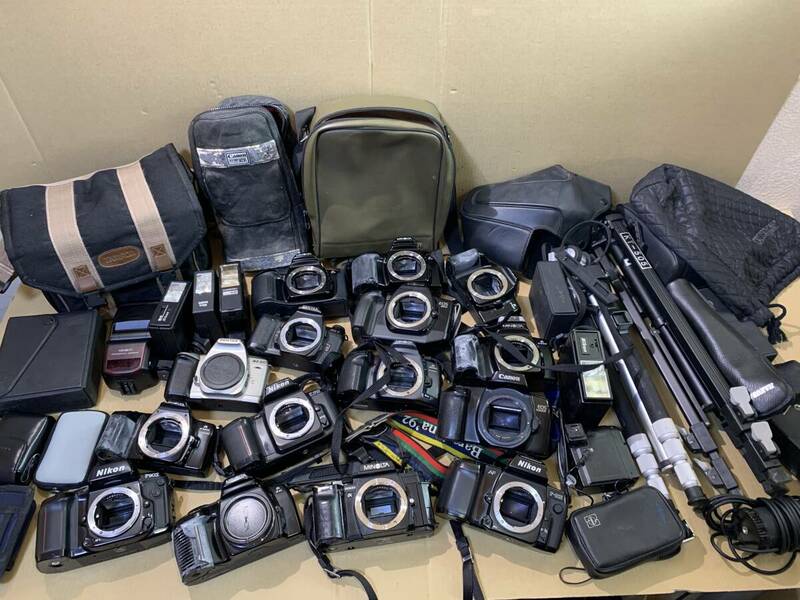 Canon/Nikon /MINOLTA/PENTAX/大量 フィルムカメラ まとめて ジャンク セット まとめ (731)