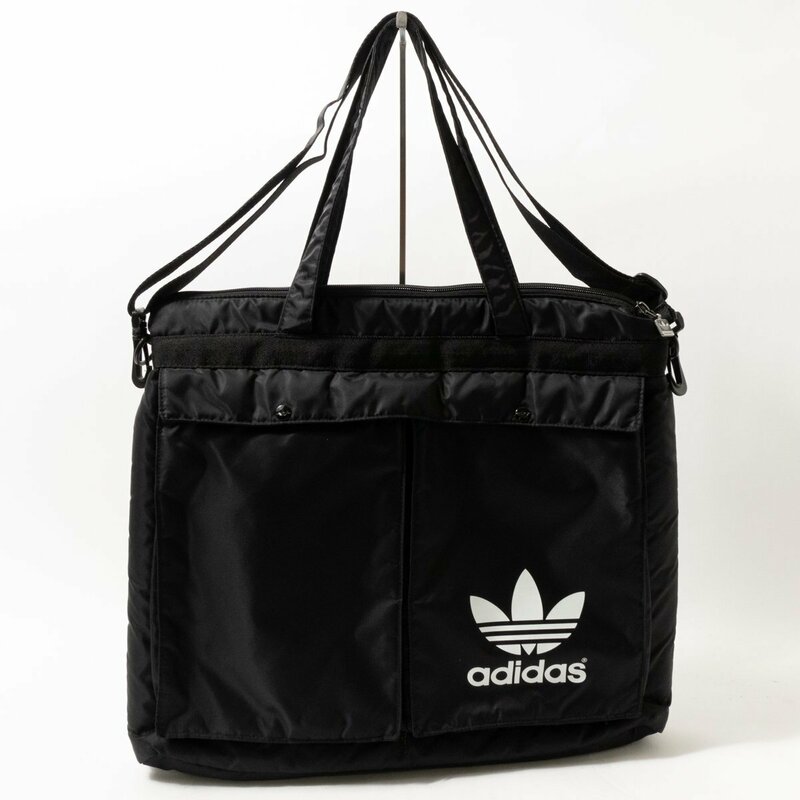 adidas アディダス 2WAY ショルダーバッグ トートバッグ ブラック 黒 ホワイト ナイロン ユニセックス 男女兼用 斜め掛け 手さげ 大容量 鞄