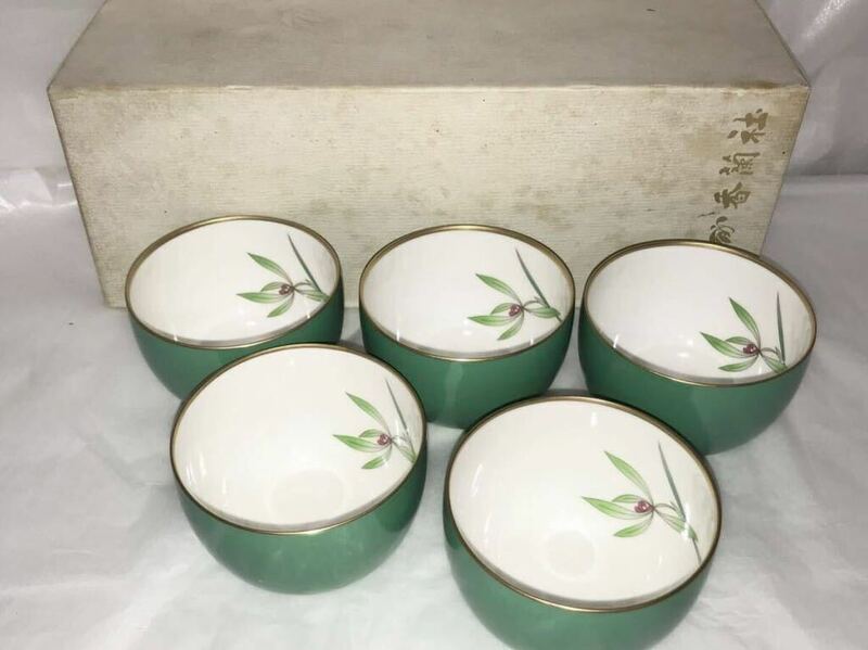 未使用品 香蘭社 グリーン 湯呑 和食器 茶器 食器 花模様 蘭花 5客セット 緑 金彩 