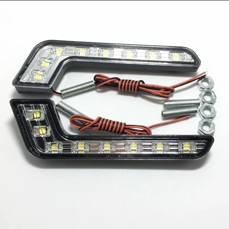 ★新品★ 2X 8 LED 車 デイタイム ランニングライト フォグランプ 防水 ドライビング デイライト 12V 8 LED ホワイト DYLB1917