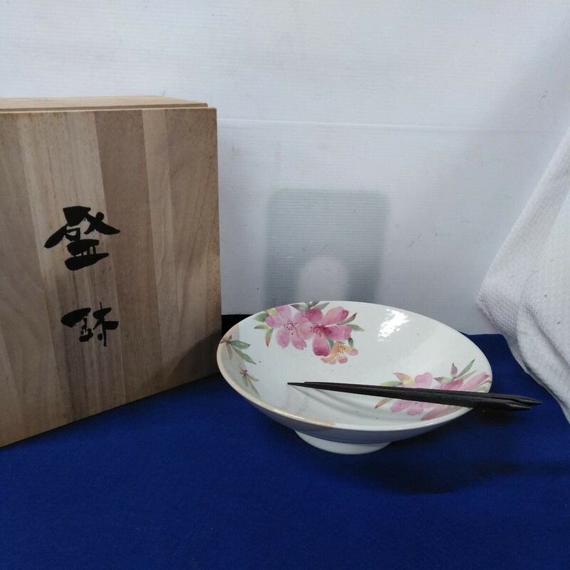 g_t X161 花かおり　大鉢　（箸付）美濃焼　盛鉢　和藍　和食器